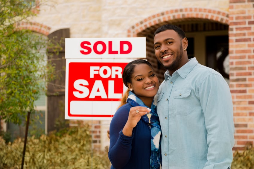 home-buying-couple
