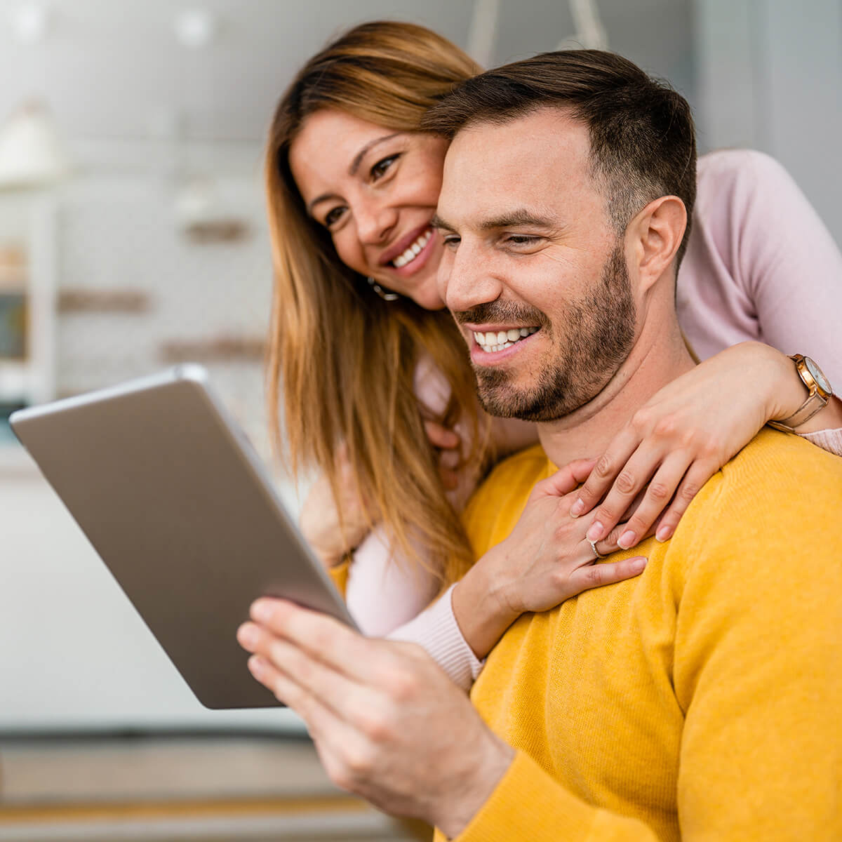 Mortgage Refinance_Image 01_shutterstock_1864204150